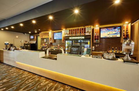 Mornington Hotel - Goulburn Accommodation 8
