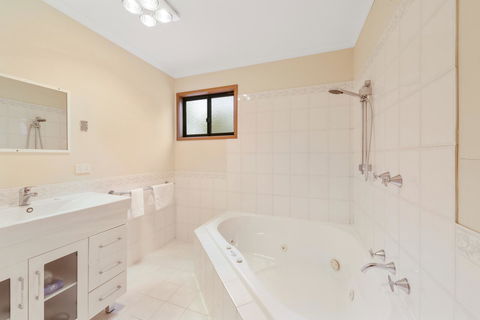 High Country Holiday Park - Goulburn Accommodation 12