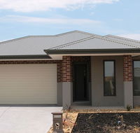 Atarhi Villas - Melbourne - Goulburn Accommodation