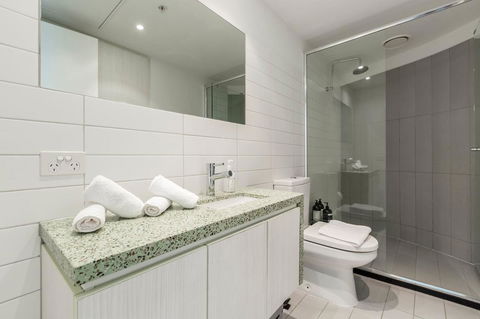 2Bedroom Apartment With Views In Docklands Next To CBD & Marvel Stadium - Goulburn Accommodation 13
