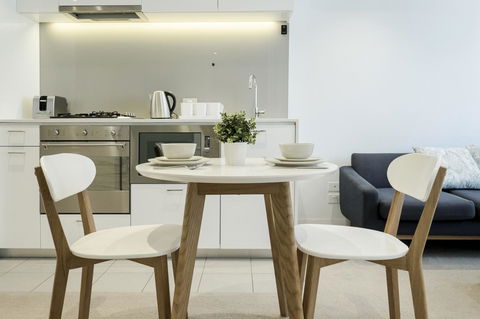 Mono Apartments On Franklin Street - Goulburn Accommodation 12