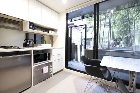 Mono Apartments On Franklin Street - Goulburn Accommodation 26