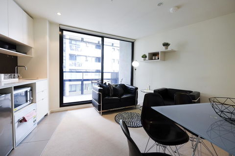 Mono Apartments On Franklin Street - Goulburn Accommodation 27
