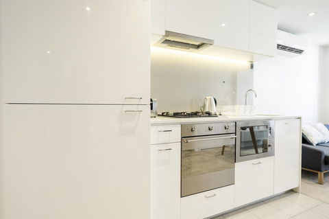 Mono Apartments On Franklin Street - Goulburn Accommodation 13