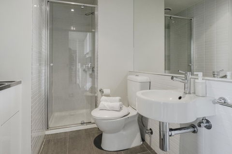 Mono Apartments On Franklin Street - Goulburn Accommodation 21