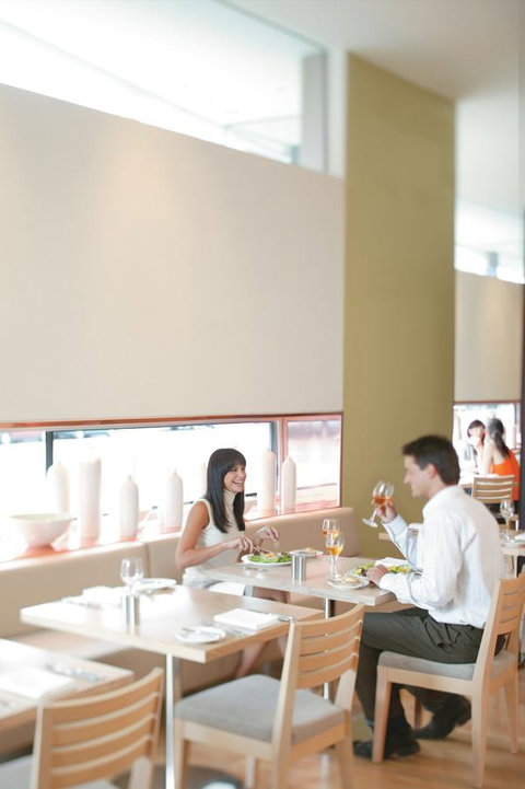 Crown Promenade Melbourne - Goulburn Accommodation 12