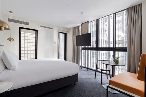 Brady Hotels Jones Lane - Goulburn Accommodation 9