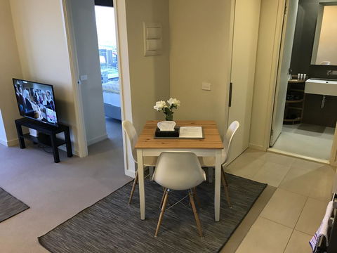 Winston Apartments - Goulburn Accommodation 17
