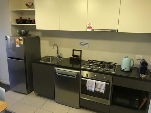 Winston Apartments - Goulburn Accommodation 8