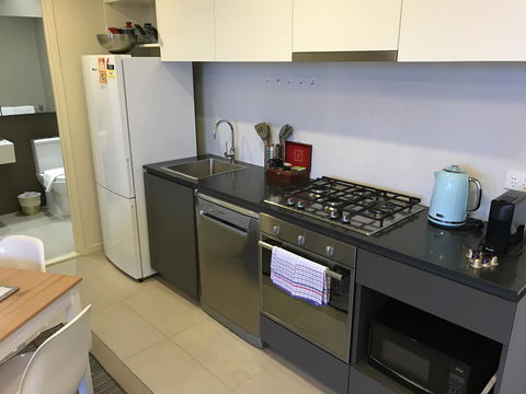 Winston Apartments - Goulburn Accommodation 16
