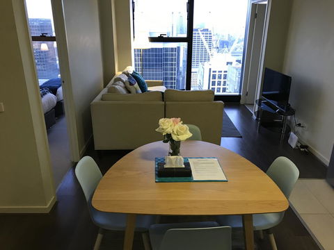 Winston Apartments - Goulburn Accommodation 10