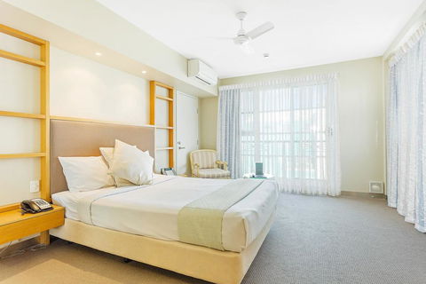 Deep Blue Hotel & Hot Springs - Goulburn Accommodation 18