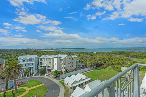 Deep Blue Hotel & Hot Springs - Goulburn Accommodation 28