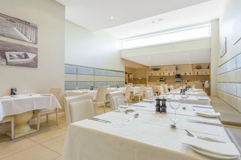 Deep Blue Hotel & Hot Springs - Goulburn Accommodation 16