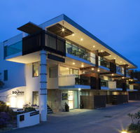 The Dolphin Apartments - Goulburn Accommodation