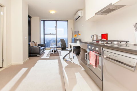 Melbourne SkyHigh Apartments - Goulburn Accommodation 2