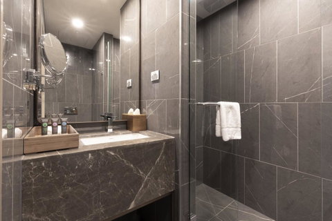 Novotel Melbourne Central - Goulburn Accommodation 6