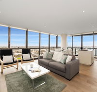 Best Views on Collins - Goulburn Accommodation