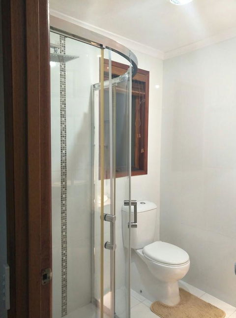 Waterfront Retreat - Goulburn Accommodation 20