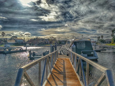 Waterfront Retreat - Goulburn Accommodation 12