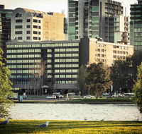 Mercure Melbourne Albert Park - Goulburn Accommodation