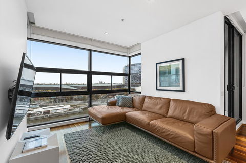 Melbourne Holiday Apartments Flinders Wharf - Goulburn Accommodation 25