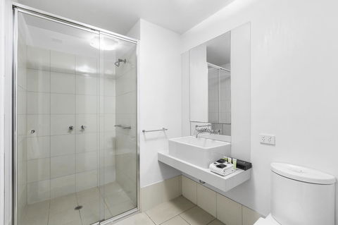Melbourne Holiday Apartments Flinders Wharf - Goulburn Accommodation 18