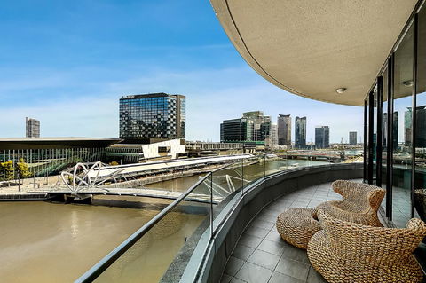 Melbourne Holiday Apartments Flinders Wharf - Goulburn Accommodation 37