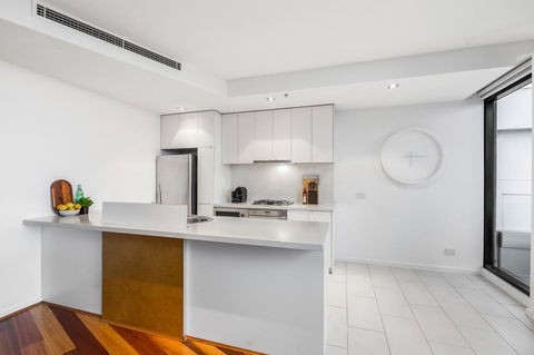 Melbourne Holiday Apartments Flinders Wharf - Goulburn Accommodation 7