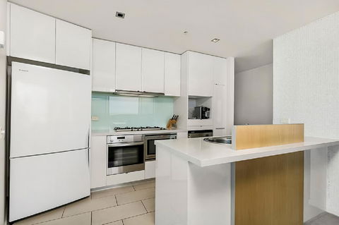 Melbourne Holiday Apartments Flinders Wharf - Goulburn Accommodation 39