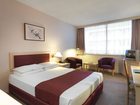 Bayview On The Park - Goulburn Accommodation 6