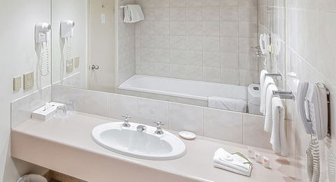 Bayview On The Park - Goulburn Accommodation 14