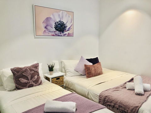 The Escape In Southern Cross Station - Goulburn Accommodation 20