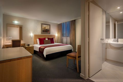 BEST WESTERN PLUS Travel Inn - Goulburn Accommodation 28