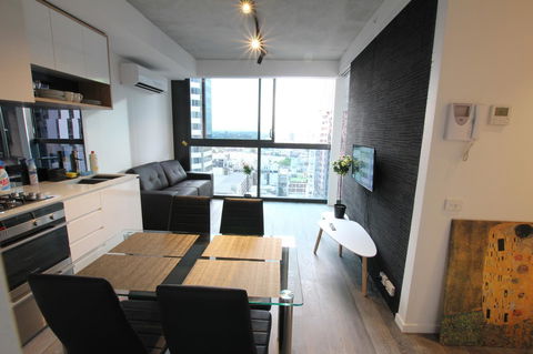 Carlson View Serviced Apartments - Goulburn Accommodation 12