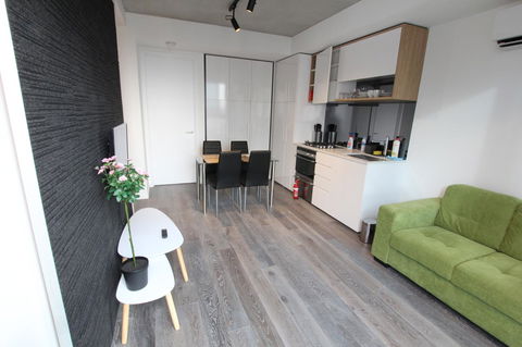 Carlson View Serviced Apartments - Goulburn Accommodation 13