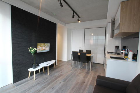 Carlson View Serviced Apartments - Goulburn Accommodation 10
