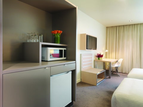 Travelodge Hotel Melbourne Docklands - Goulburn Accommodation 5
