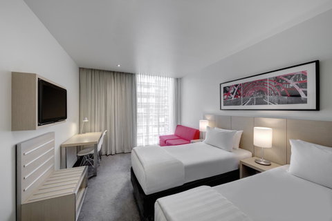 Travelodge Hotel Melbourne Docklands - Goulburn Accommodation 2