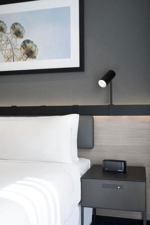Vibe Hotel Melbourne Docklands - Goulburn Accommodation 7