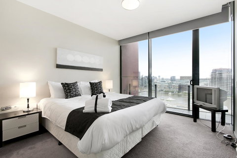 Docklands Private Collection - NEWQUAY - Goulburn Accommodation 27