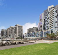 Docklands Private Collection - New Quay - Goulburn Accommodation