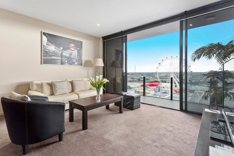 Docklands Private Collection - NEWQUAY - Goulburn Accommodation 17