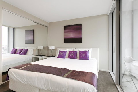 Docklands Private Collection - NEWQUAY - Goulburn Accommodation 40