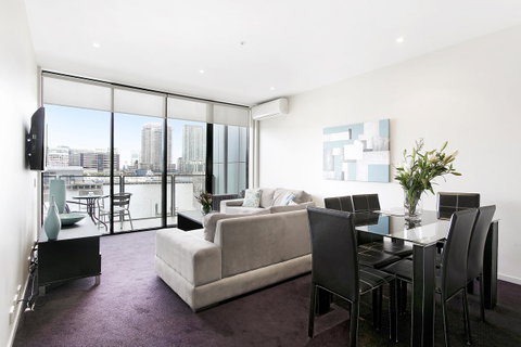 Docklands Private Collection - NEWQUAY - Goulburn Accommodation 38