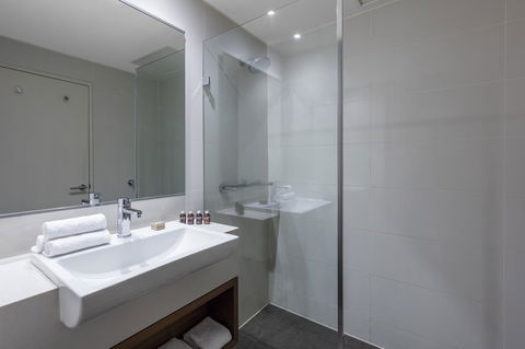 View Melbourne - Goulburn Accommodation 24