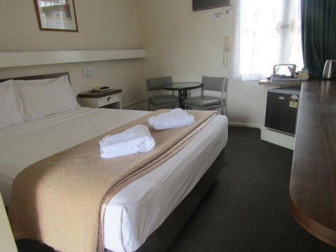 Twin City Motor Inn - Goulburn Accommodation 33