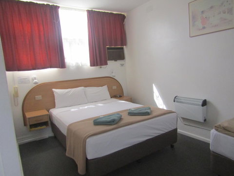 Twin City Motor Inn - Goulburn Accommodation 29