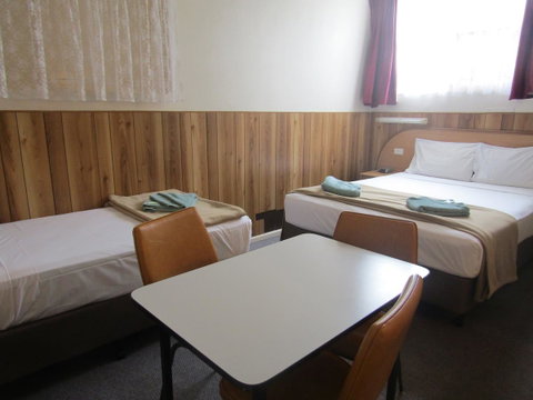 Twin City Motor Inn - Goulburn Accommodation 22