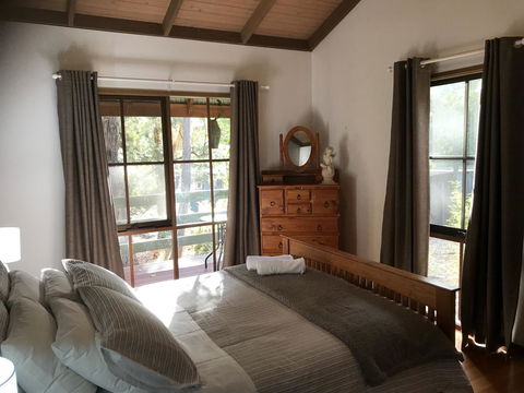 Day Dream Cottage - Goulburn Accommodation 17